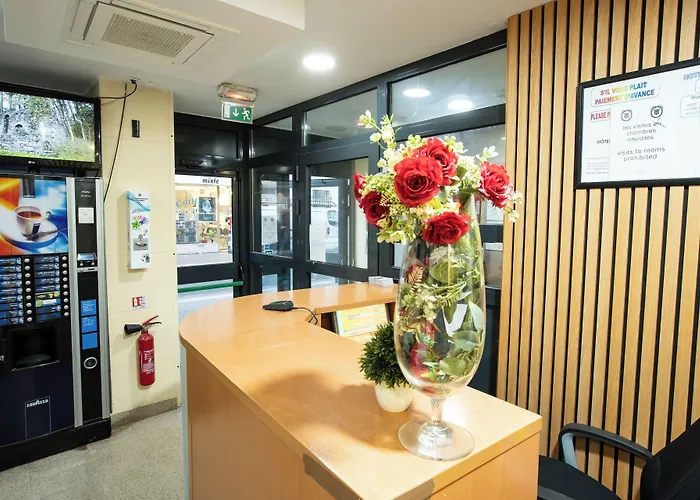 Hotel De La Terrasse Paris
